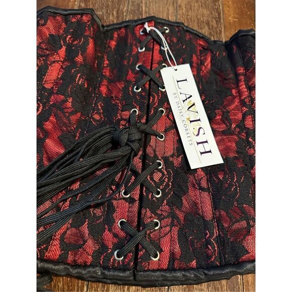 Daisy corsets womens Lavish Red W/Black Lace Overlay Mini Cincher Corset - Picture 3 of 9